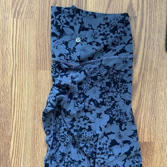 Lululemon Align Pant 7/8 length - Picture 3 of 4